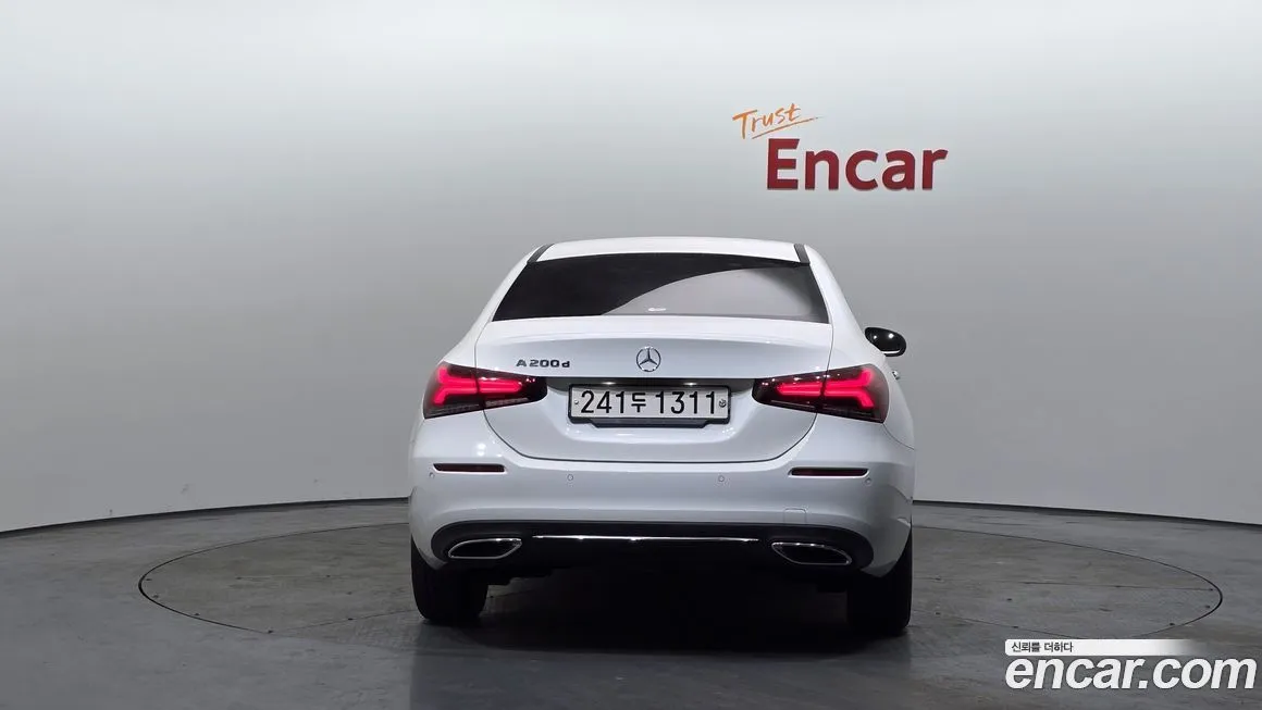 Mercedes-Benz A-Class — фото 2