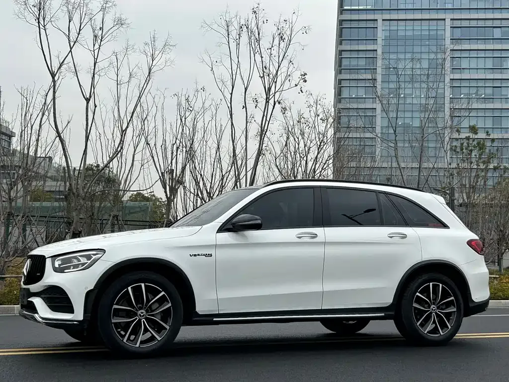 Mercedes-Benz GLC — фото 1