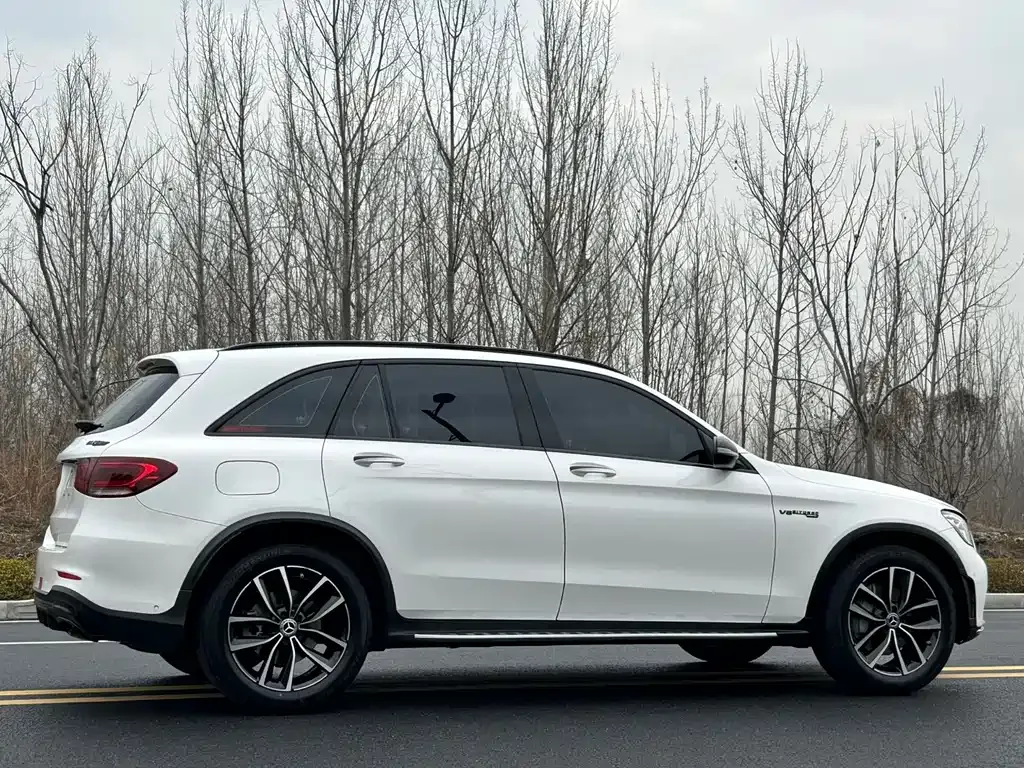 Mercedes-Benz GLC — фото 9