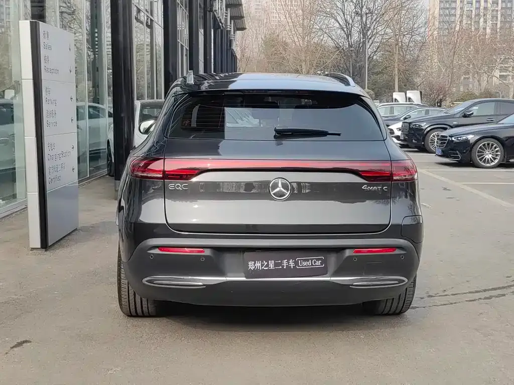 Mercedes-Benz EQC — фото 2