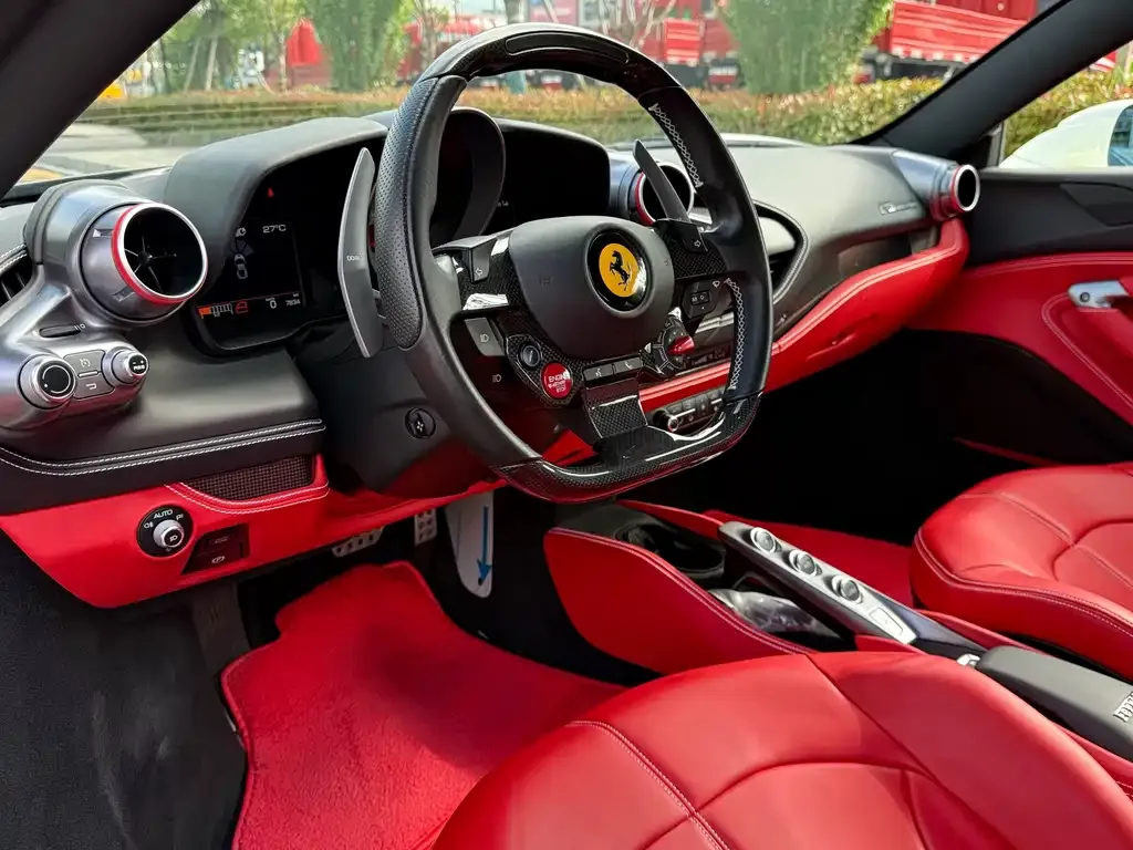 Ferrari F8 — фото 2