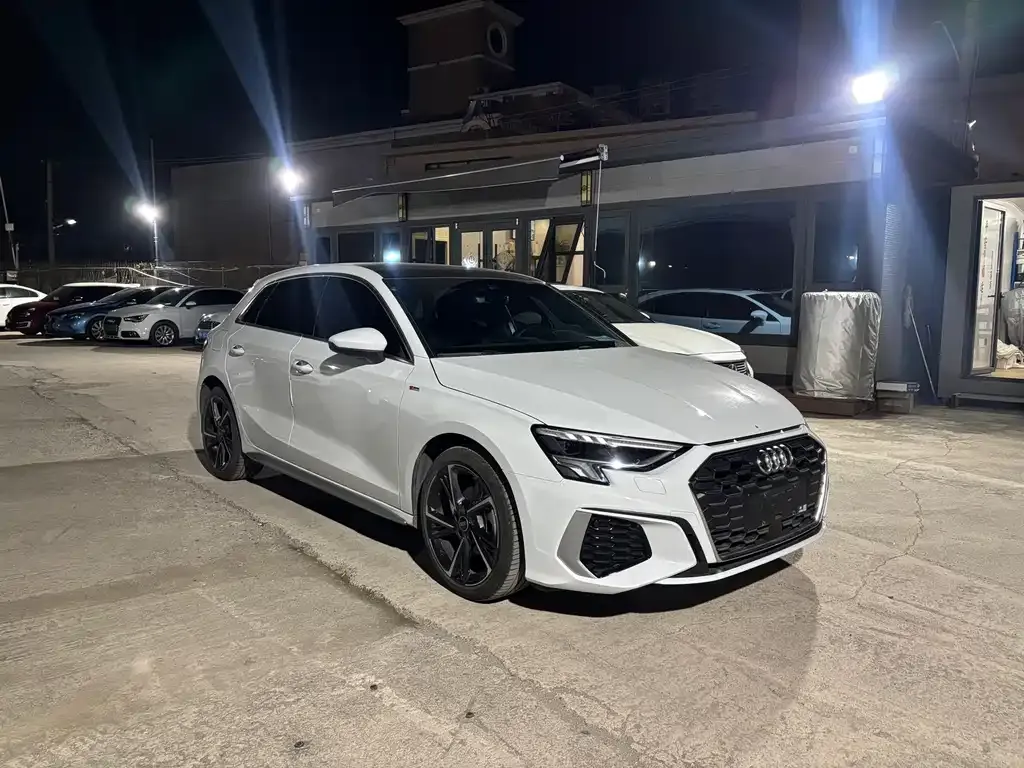 Audi A3 — фото 2