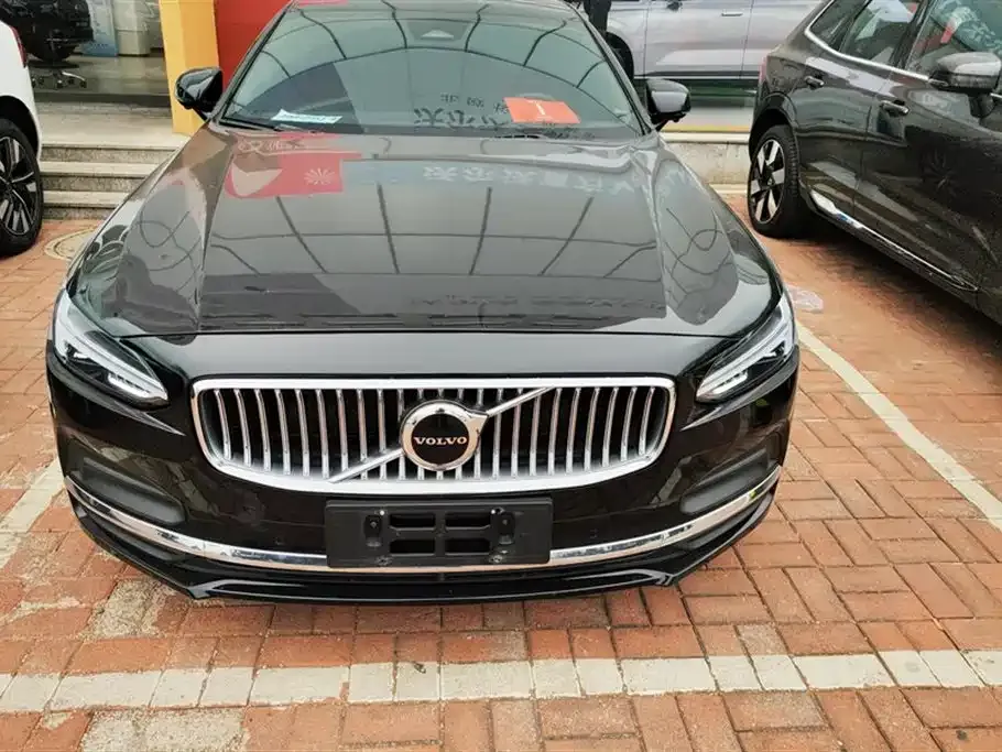 Volvo S90 — фото 8