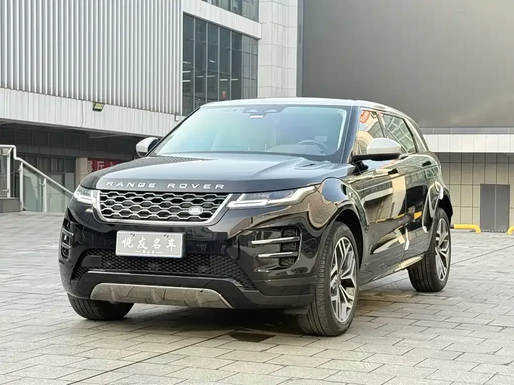 Land Rover Evoque — фото 1