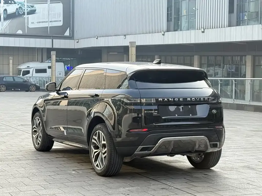 Land Rover Evoque — фото 4