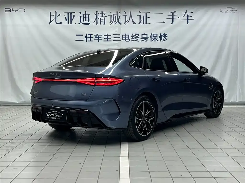 BYD Seal — фото 7