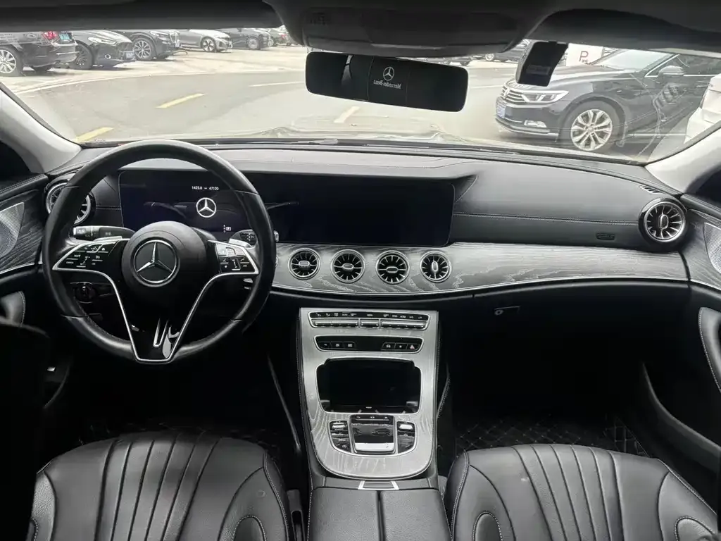Mercedes-Benz CLS — фото 7