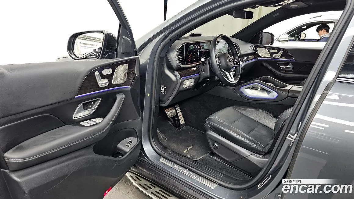 Mercedes-Benz GLE-Class — фото 10
