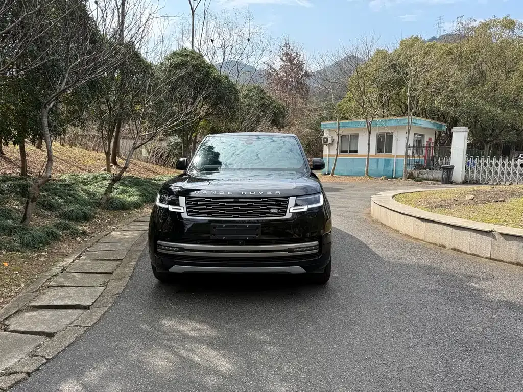 Land Rover Range Rover — фото 1