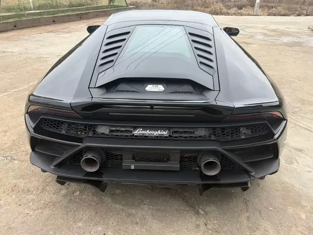 Lamborghini Huracan — фото 7
