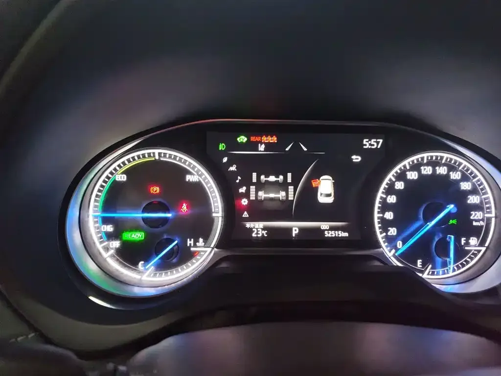 Toyota Harrier — фото 2