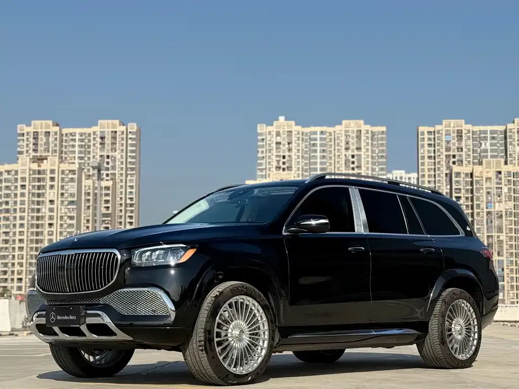 Mercedes-Benz GLS — фото 1