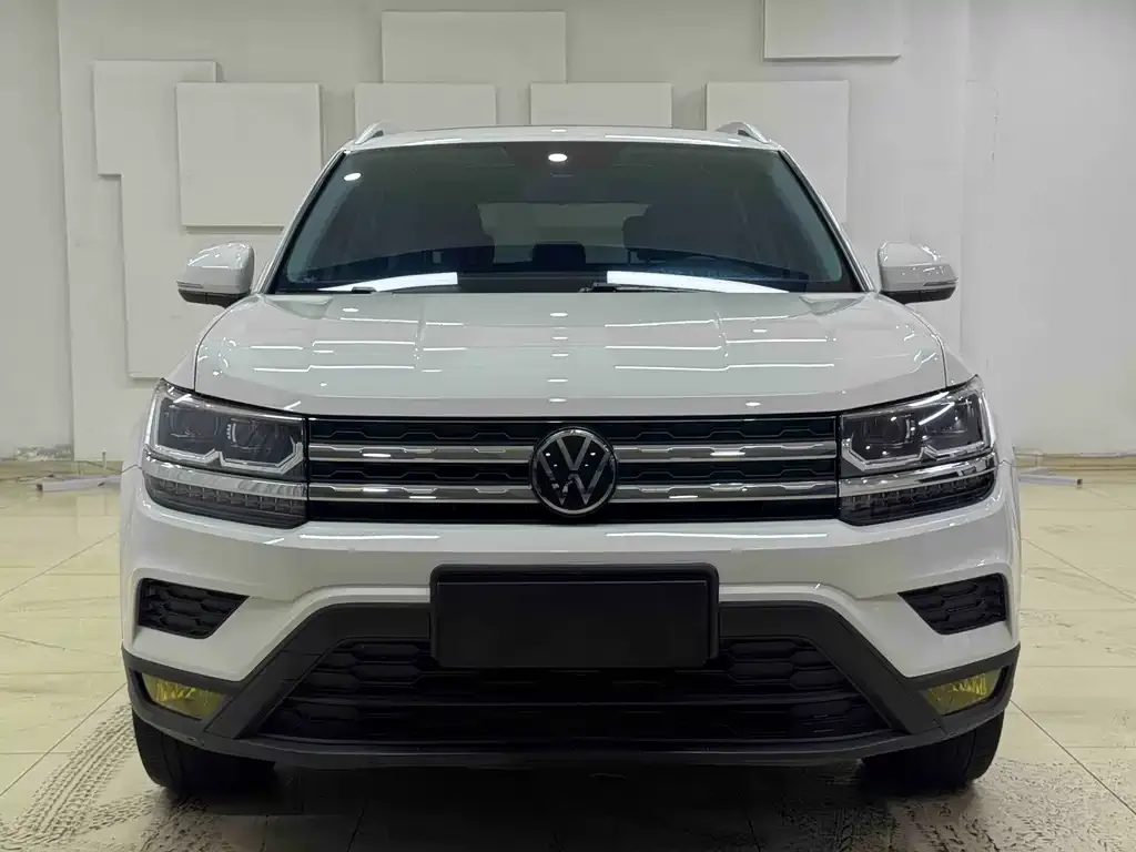 Volkswagen Tharu — фото 4