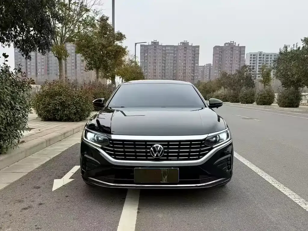 Volkswagen Passat — фото 9