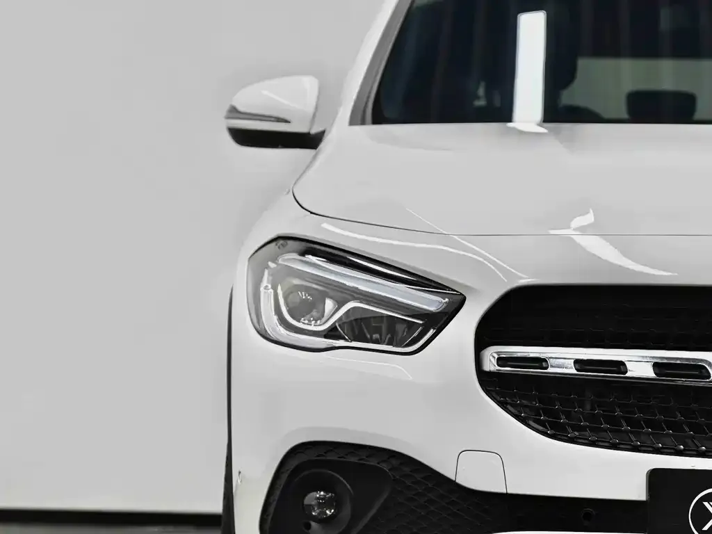Mercedes-Benz GLA — фото 4