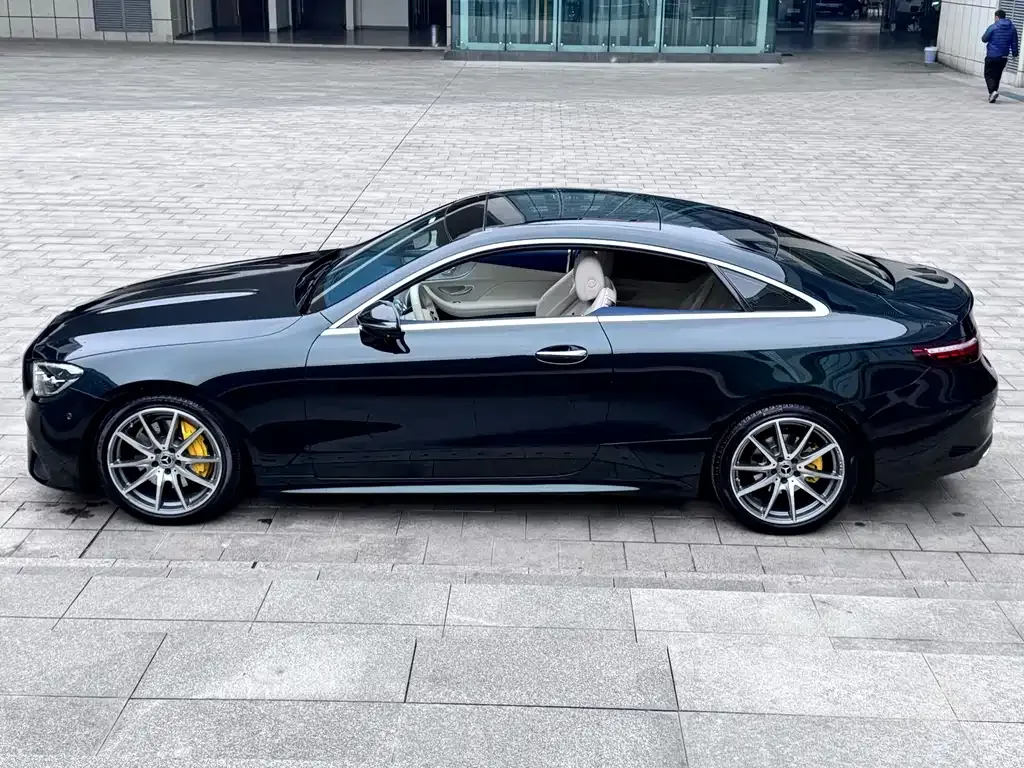 Mercedes-Benz E-Class (Import) — фото 8