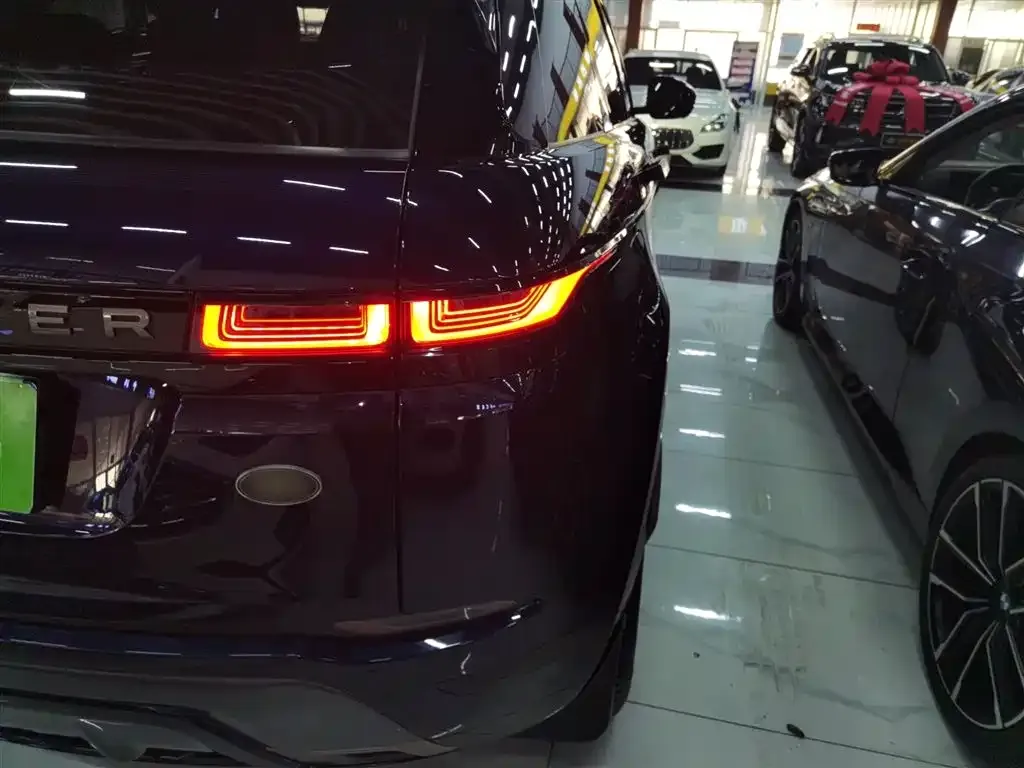 Land Rover Evoque — фото 8