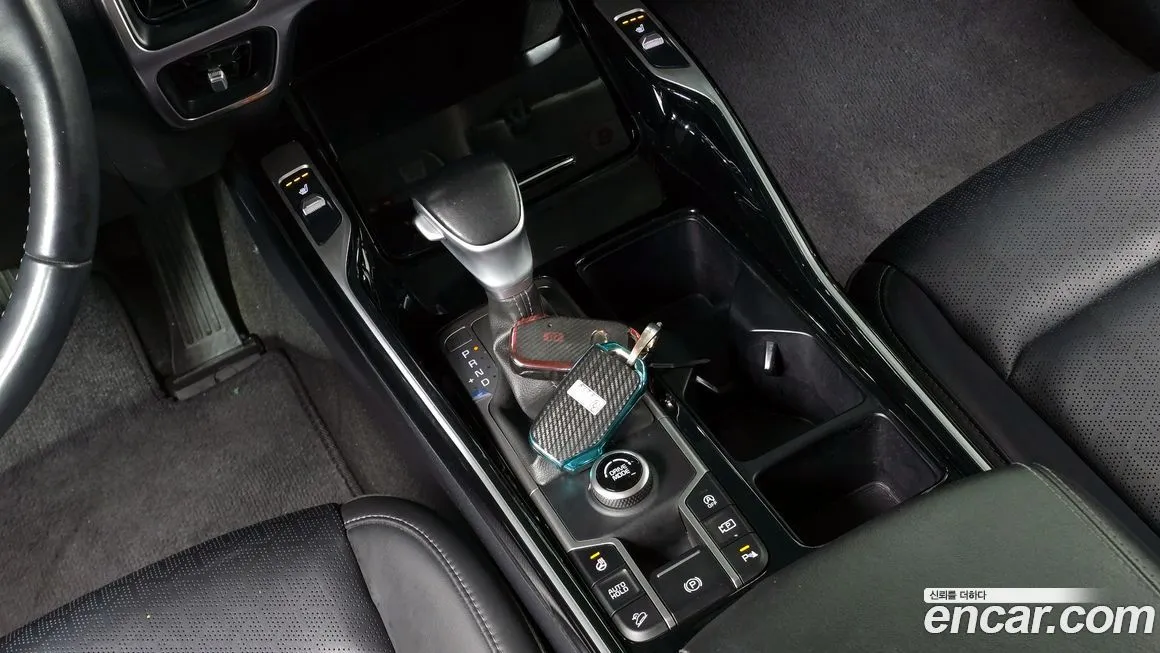 Kia Sorento — фото 10