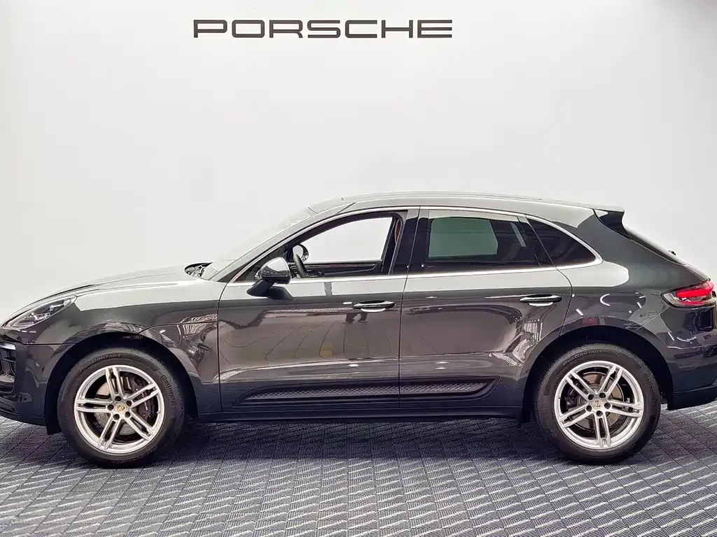 Porsche Macan — фото 8