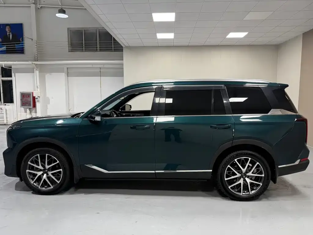 GAC Motor Trumpchi GS8 — фото 2
