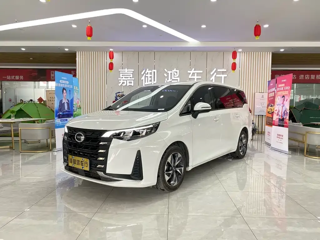 GAC Motor Trumpchi M6 — фото 1