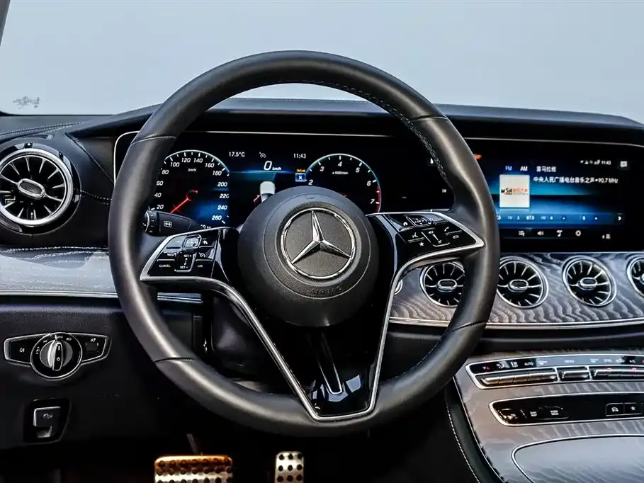 Mercedes-Benz CLS — фото 5