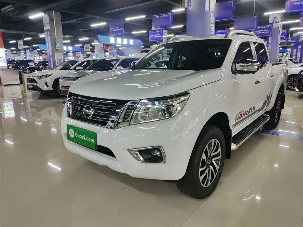 Nissan Navara — фото 6