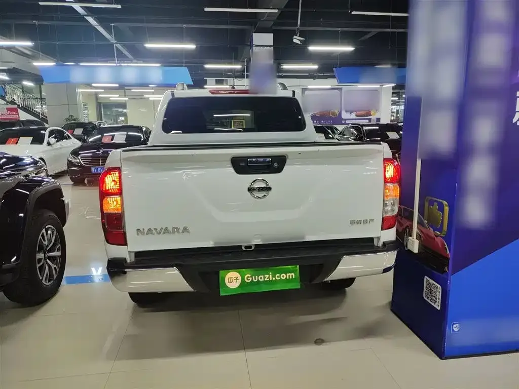 Nissan Navara — фото 3