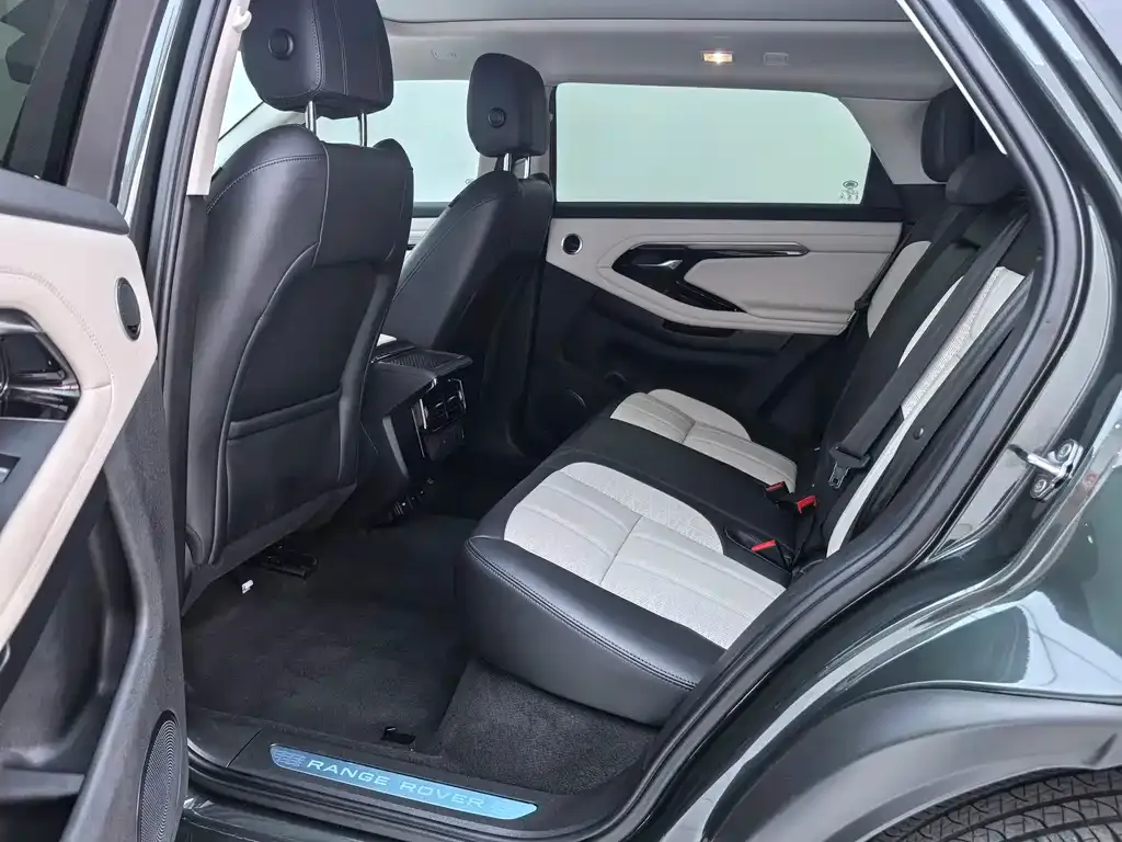 Land Rover Evoque — фото 7