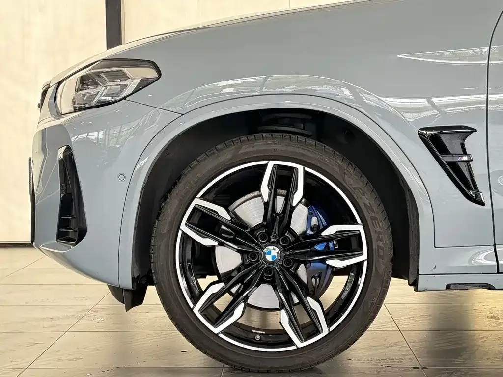BMW X4 M40i — фото 8