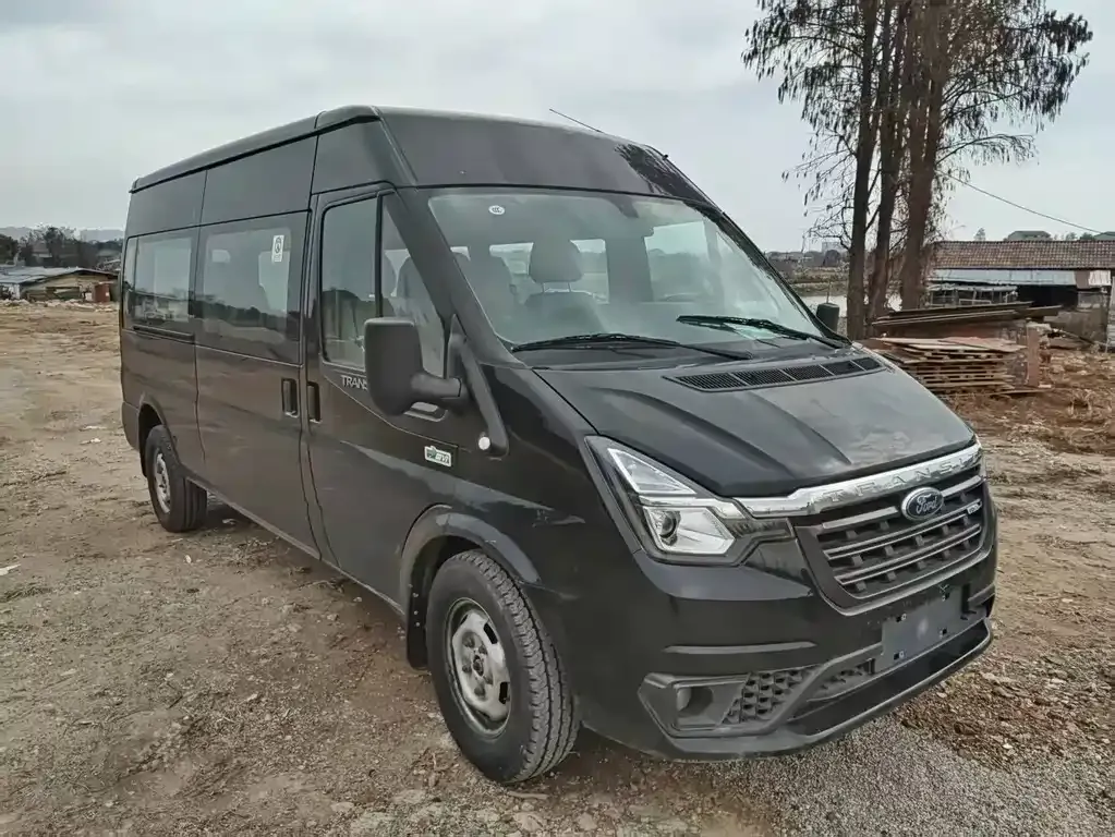 Ford Transit Custom — фото 10