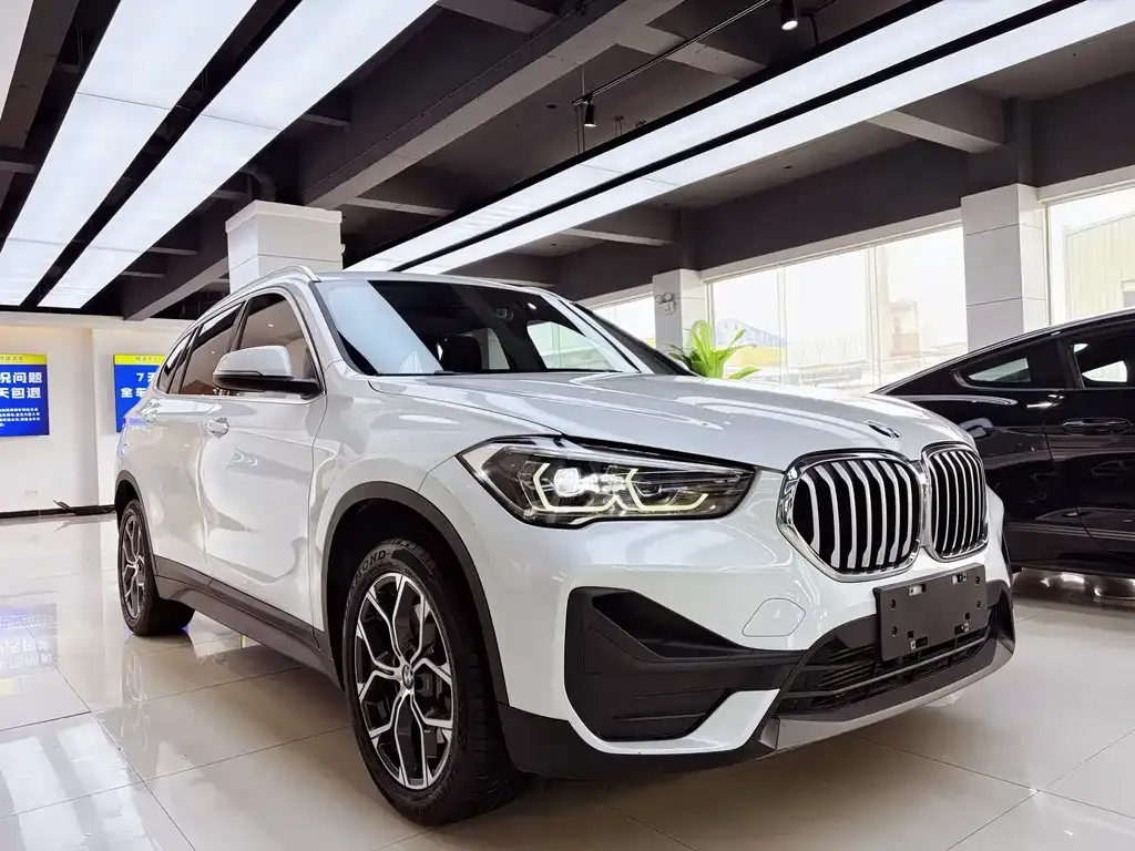 BMW X1 — фото 6