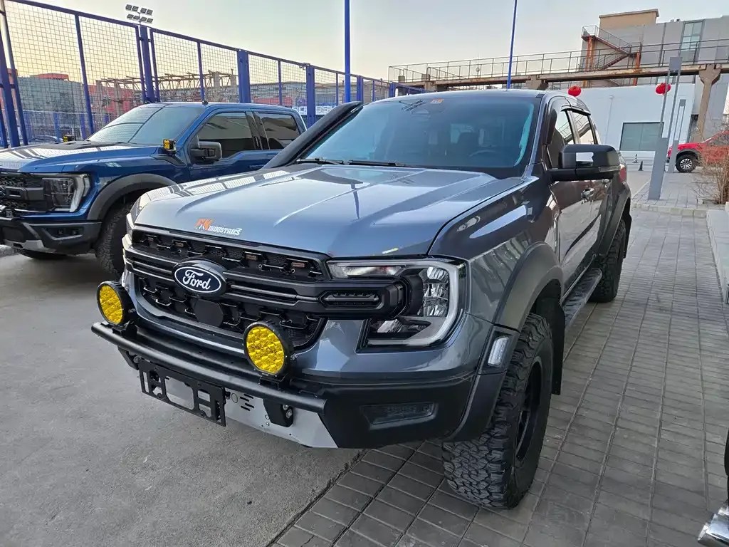 Ford Ranger — фото 1