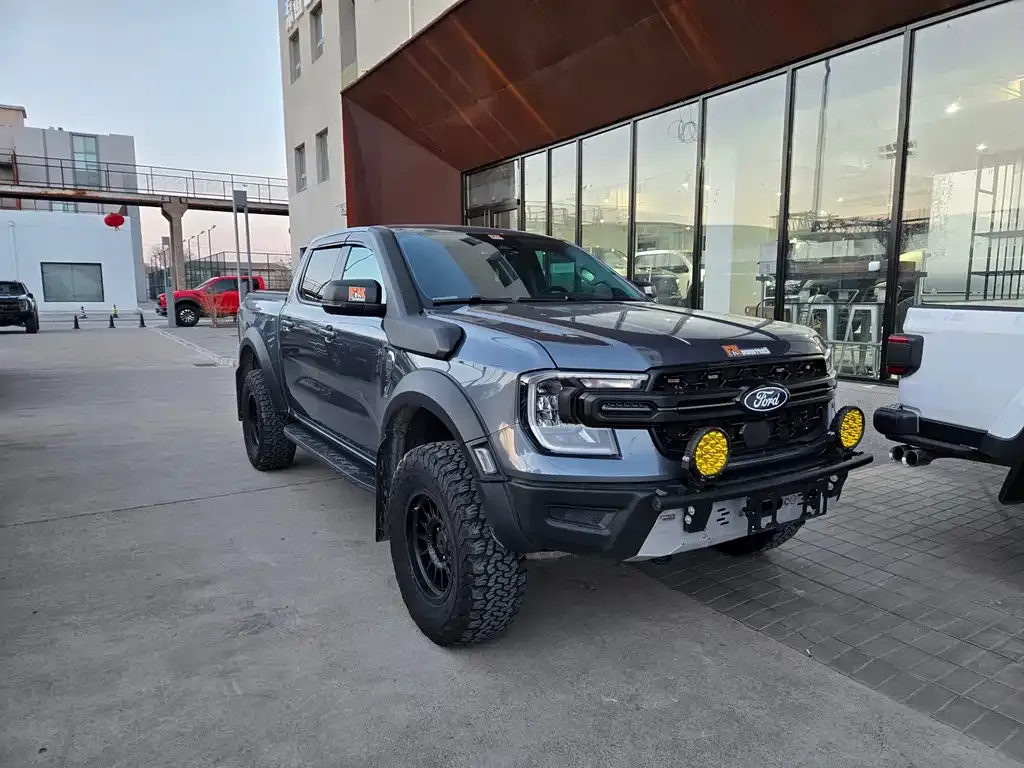 Ford Ranger — фото 10