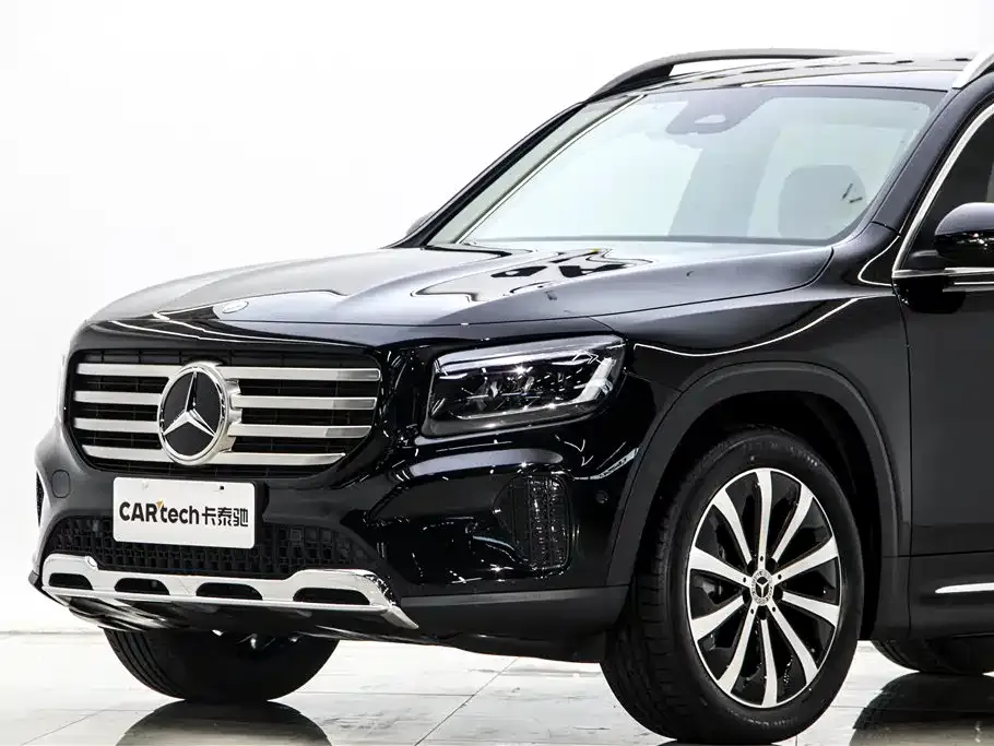 Mercedes-Benz GLB — фото 6