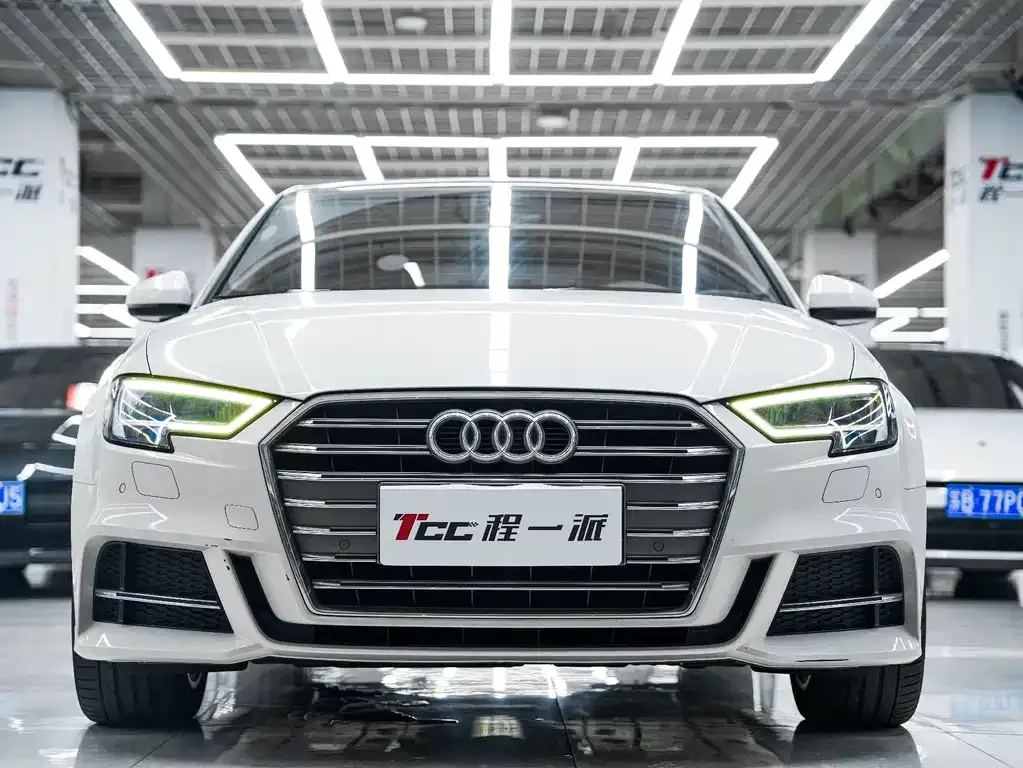 Audi A3 — фото 2