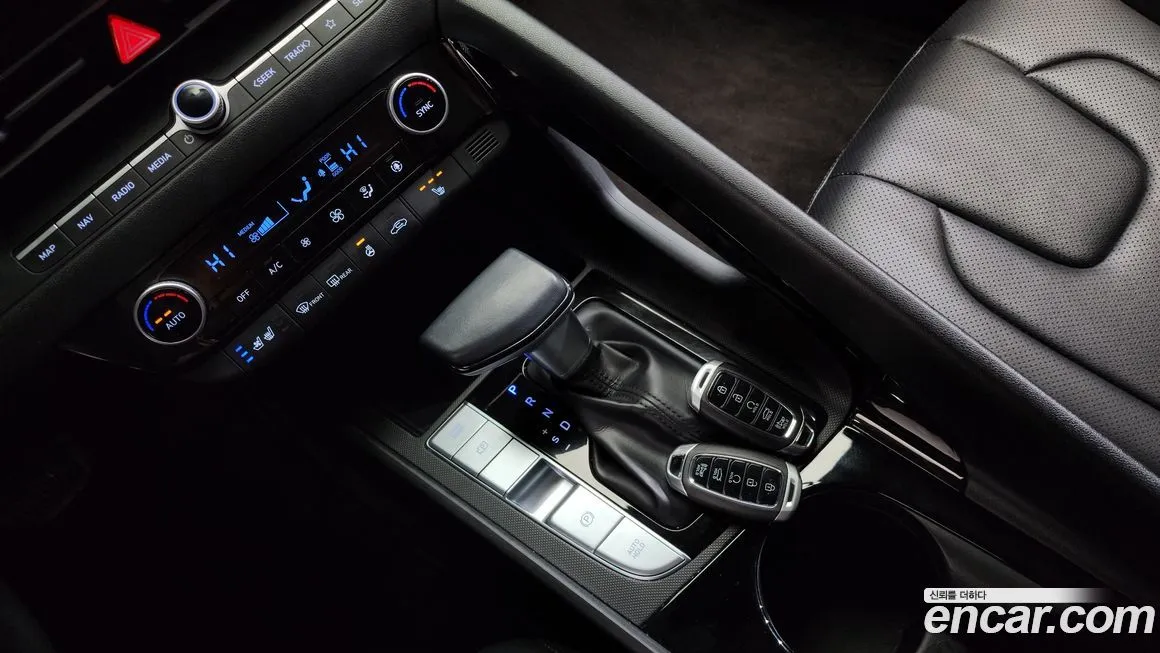 Hyundai AVANTE — фото 9