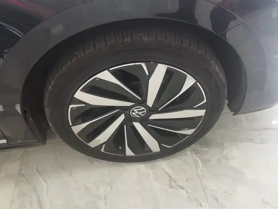 Volkswagen Passat — фото 3