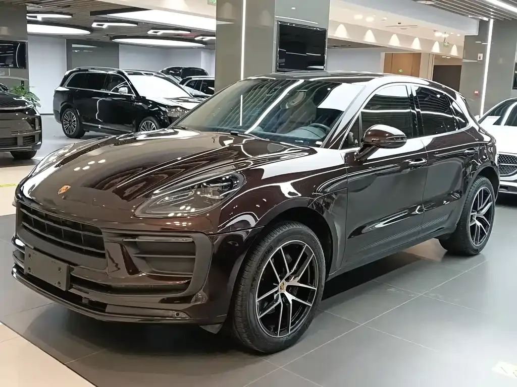 Porsche Macan — фото 1
