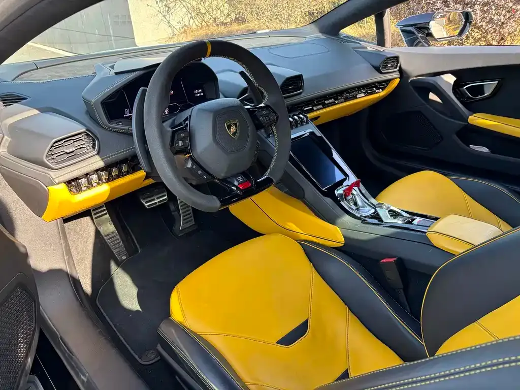 Lamborghini Huracan — фото 7