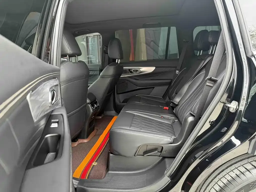 GAC Motor Trumpchi GS8 — фото 4