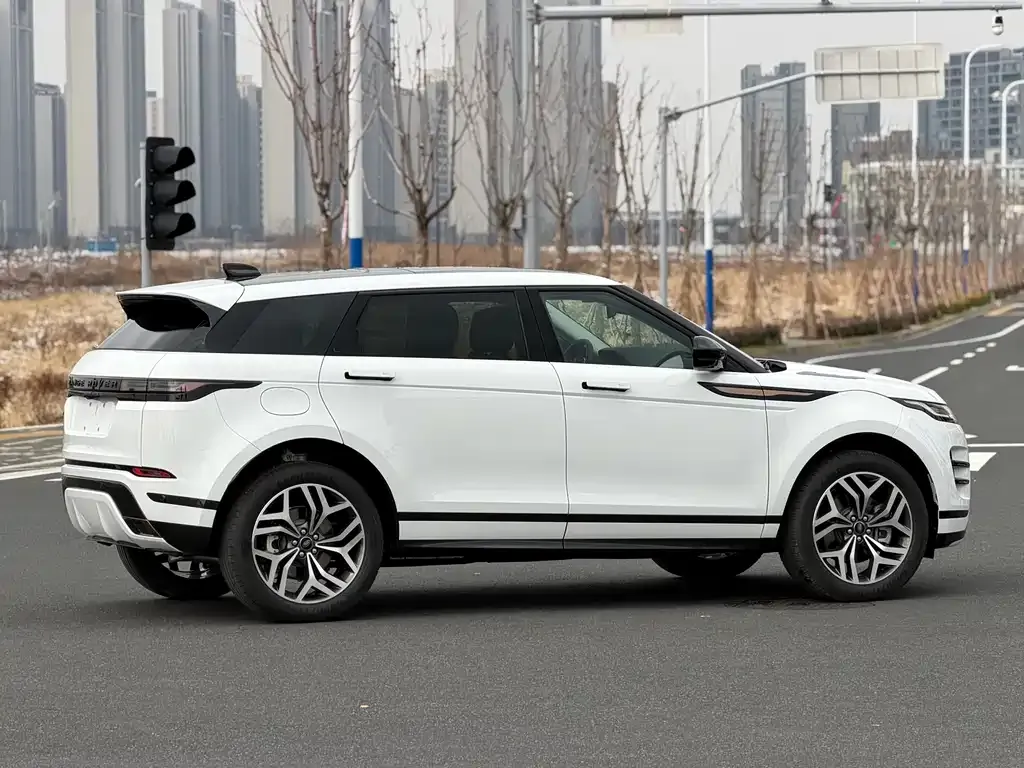Land Rover Evoque — фото 9