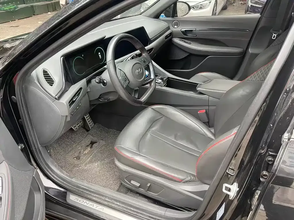 Hyundai Sonata — фото 8