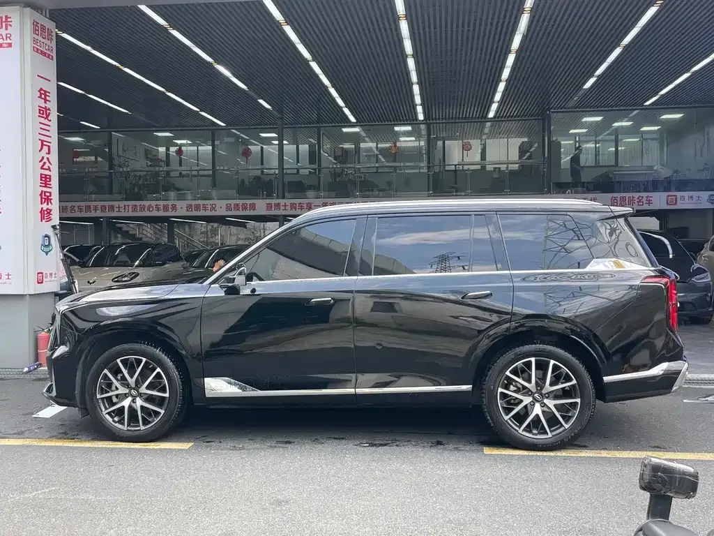 GAC Motor Trumpchi GS8 — фото 9