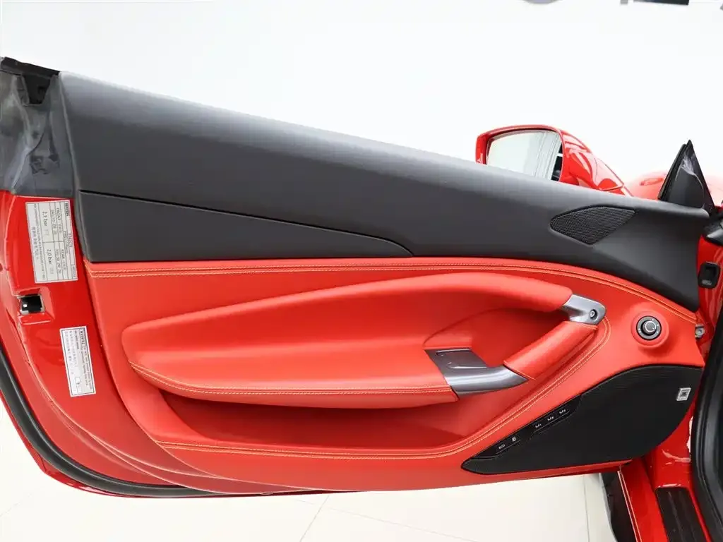 Ferrari F8 — фото 2