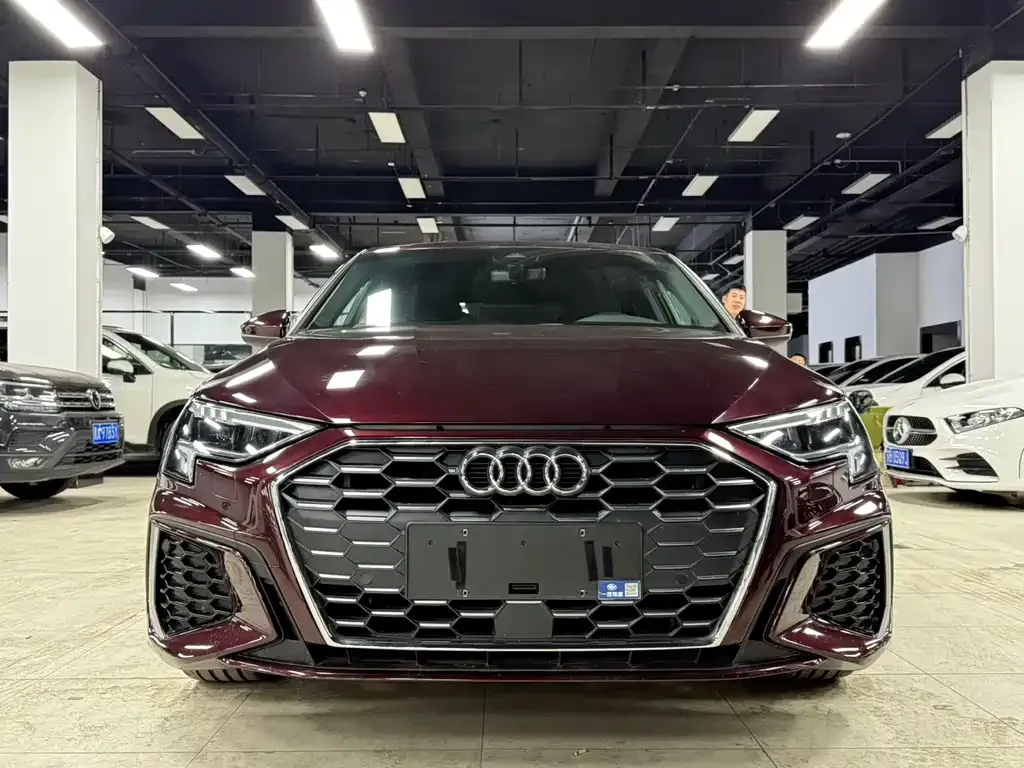 Audi A3 — фото 2