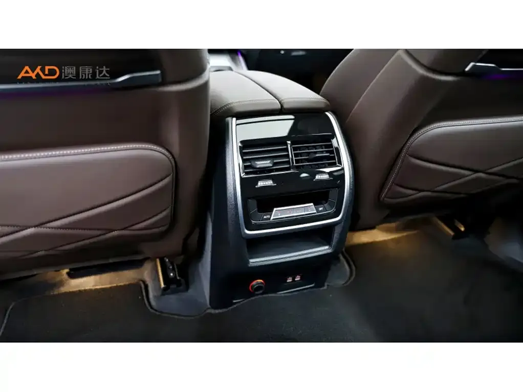 BMW X5 (Import) — фото 7