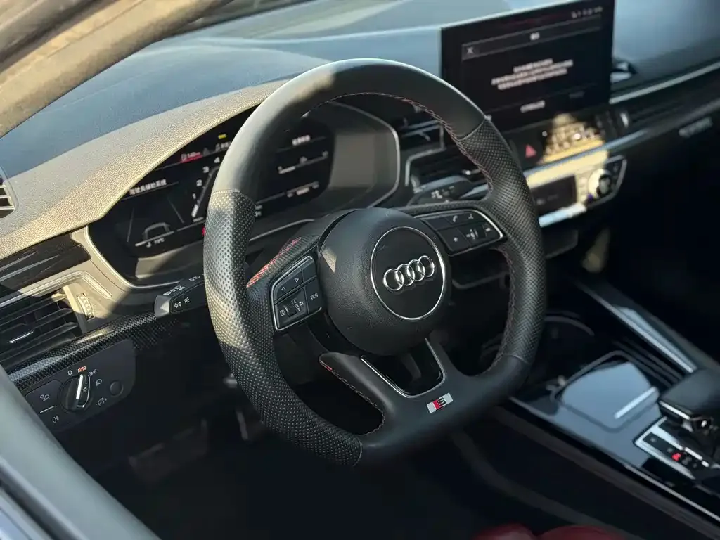 Audi S4 — фото 5