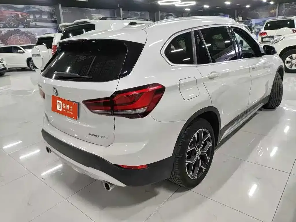BMW X1 — фото 4