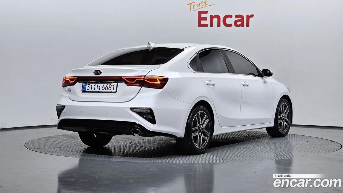Kia K3 — фото 4